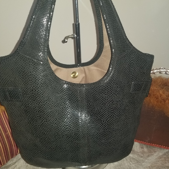 Gap - Picture 2 of 5